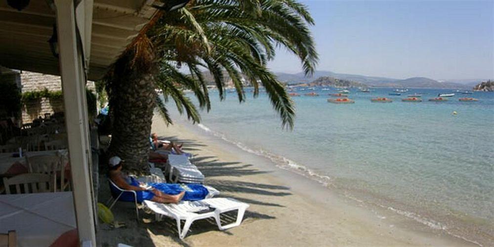 Aris Hotel Tolón Extérieur photo